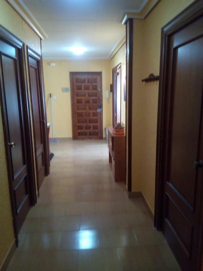 Excelente Apartamento 3 Hab Apartment Ubeda  Bagian luar foto